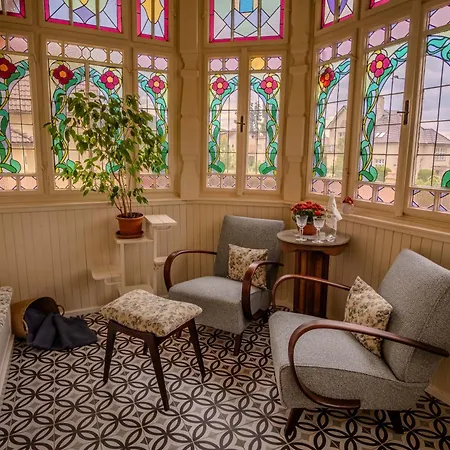Jaroch Art Nouveau *
